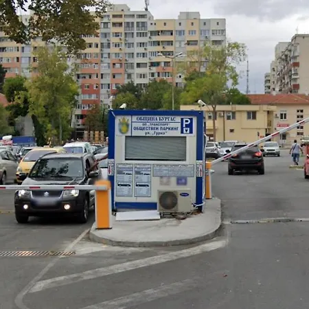 Martini Apartament Burgas City