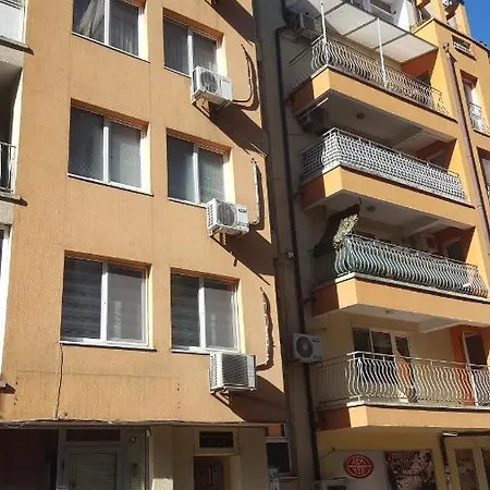 Martini Apartment *